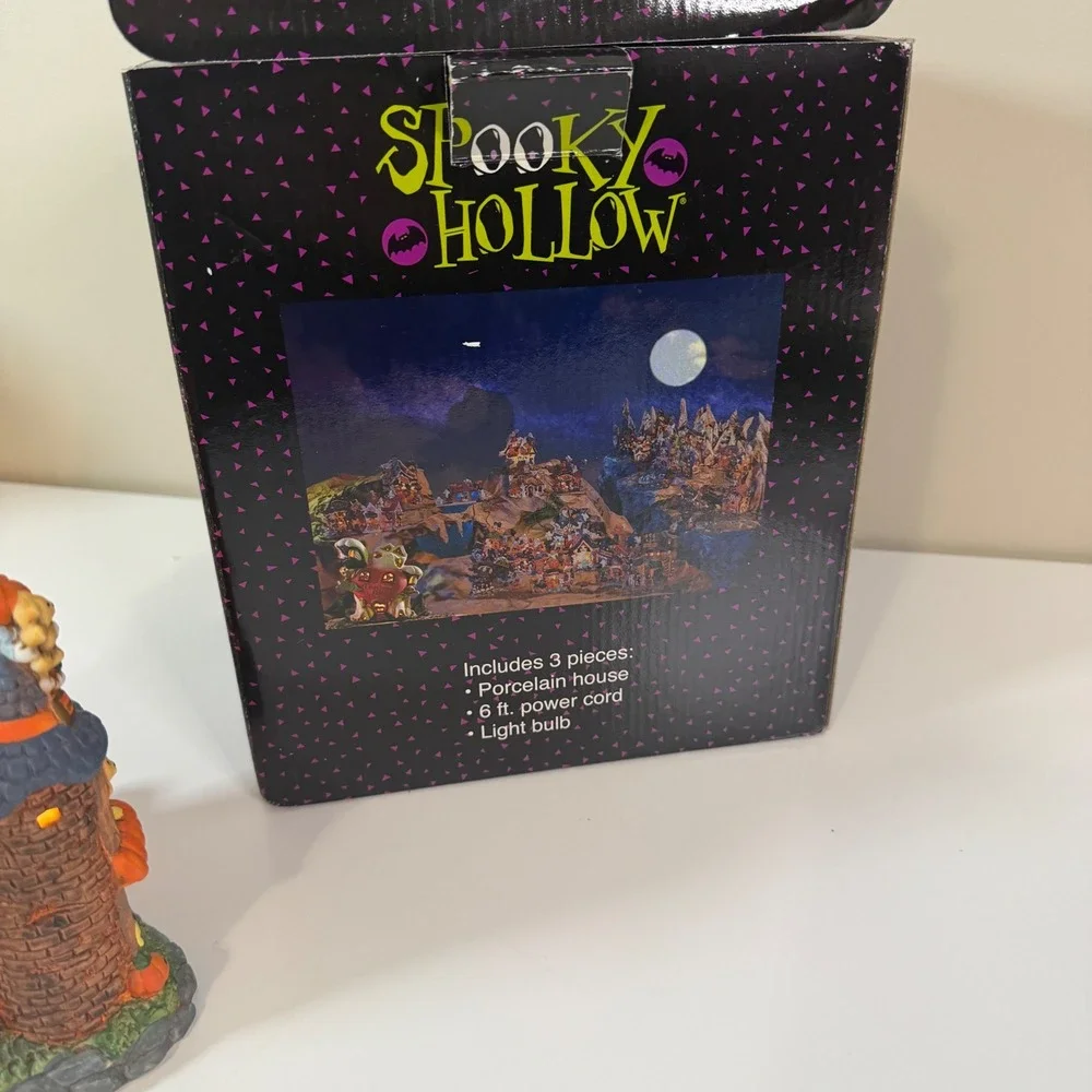Spooky Hollow Toy Shop Halloween Village House Lighted Porcelain Collectible